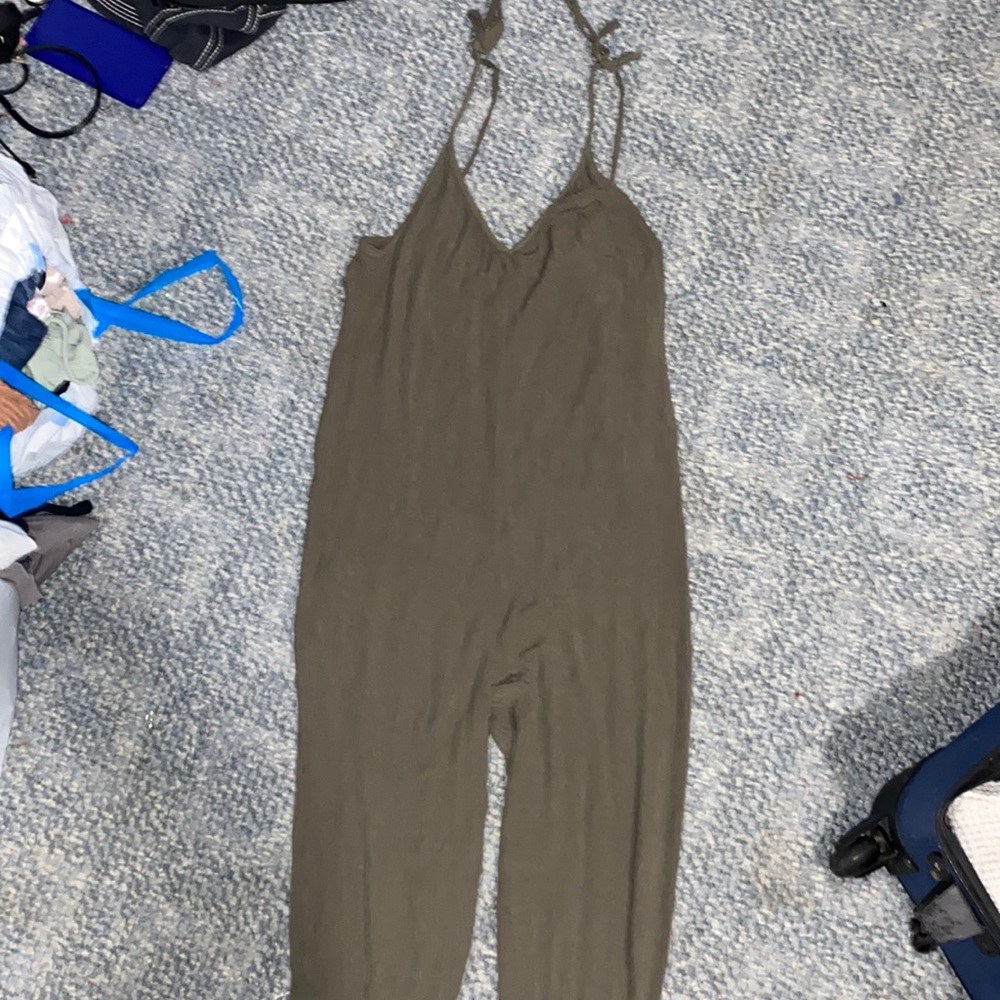 Green jumpsuit light wear